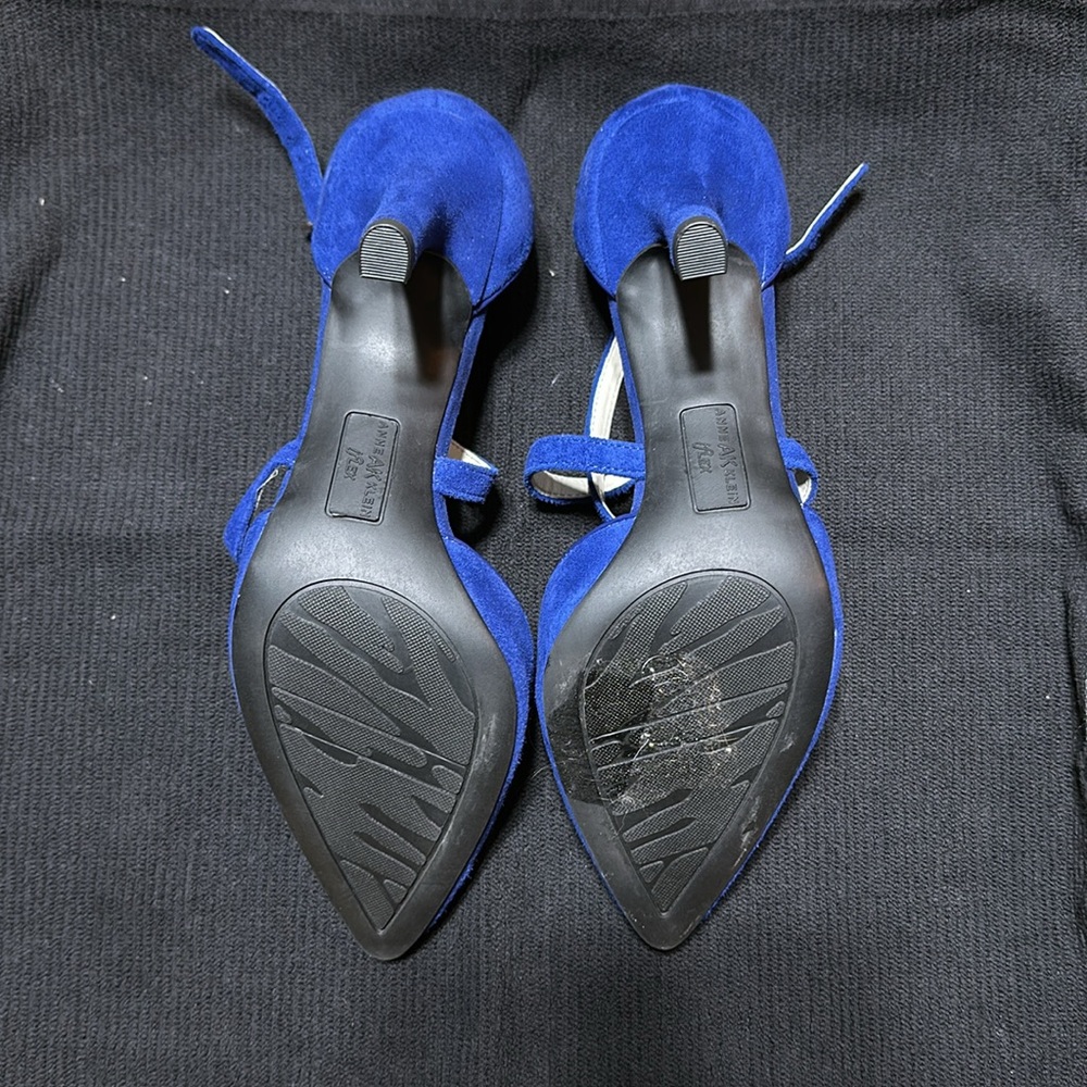 Anne Klein blue suede strappy heel - Picture 3 of 8